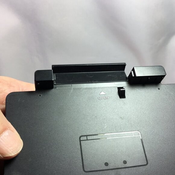 Nintendo 3DS Charging Cradle Dock OEM Stand Only - Black (CTR-007) No cord - Picture 4 of 4